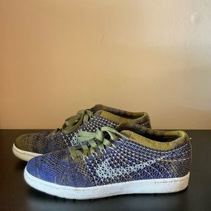 Women’s Nike Tennis Classic Flyknit
